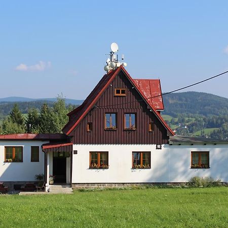 Penzion Jizerka Jablonec nad Nisou Exteriér fotografie